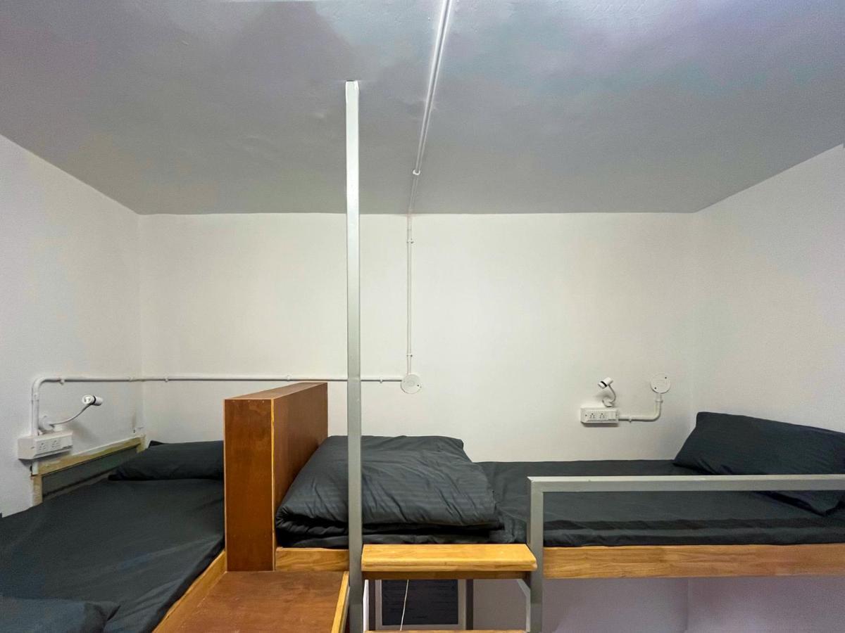 Rahees Bi Roambay - Backpacker Hostel ไมซอร์ ภายนอก รูปภาพ